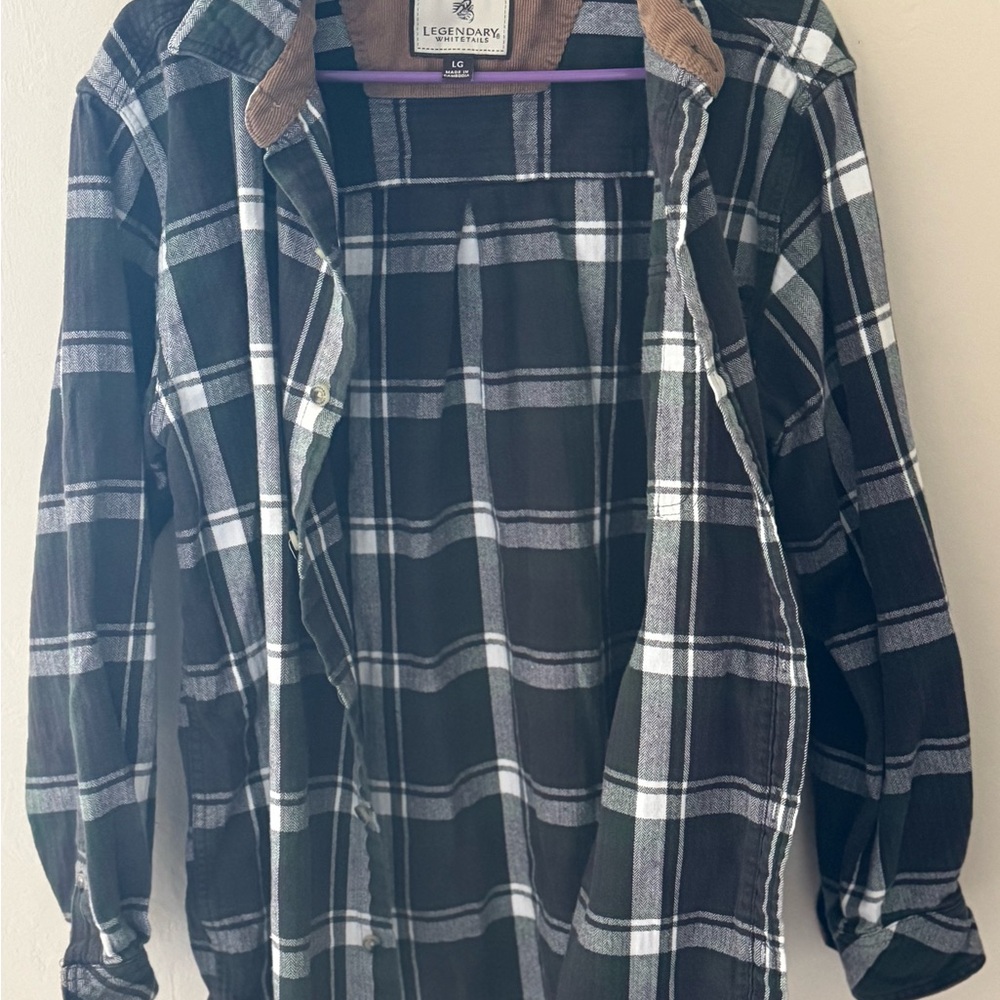 Mens Legendary Whitetails Flannel Shirt Sz L LIKE New Corduroy Neckline and Cuff